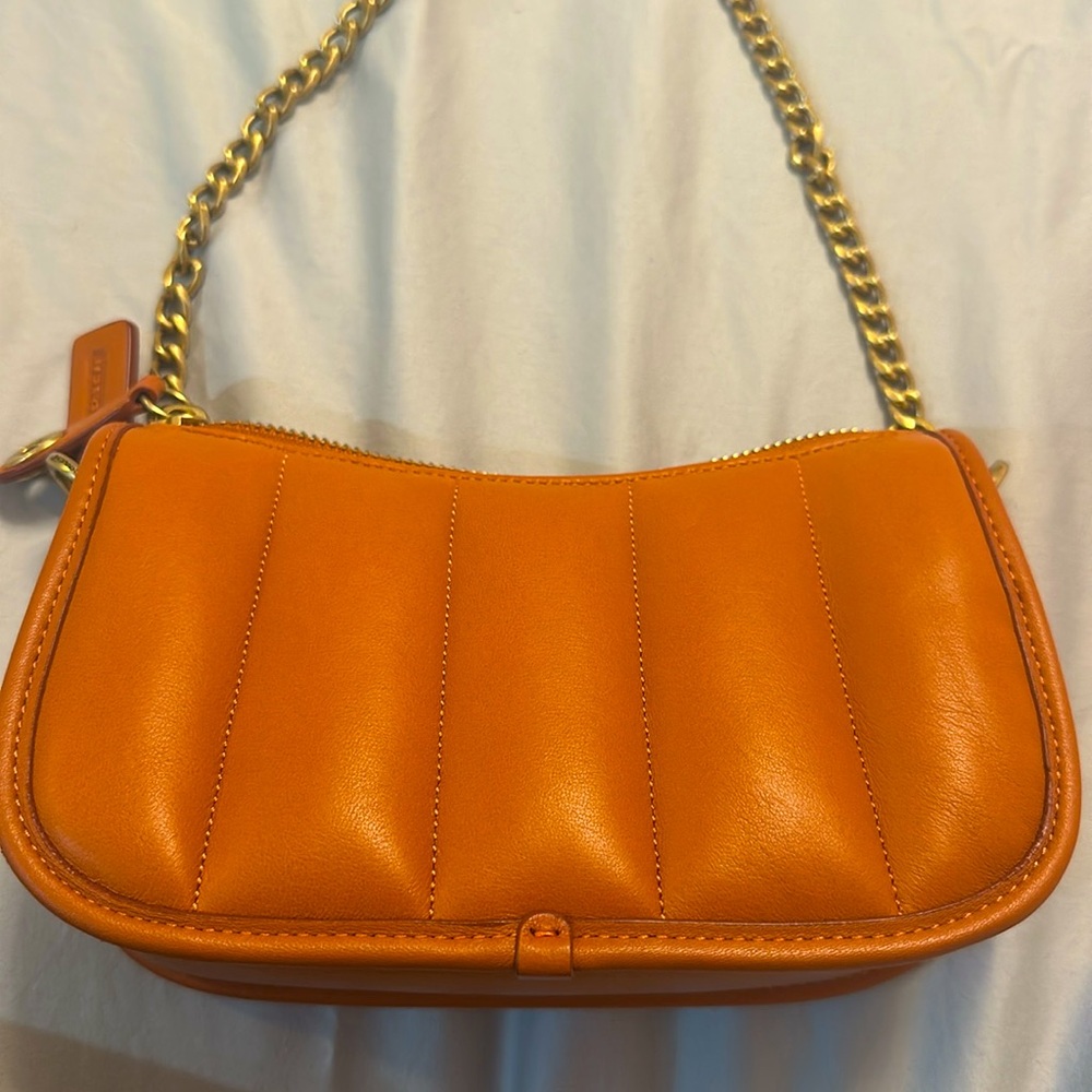 Coach swinger 20 with quilting Brand new